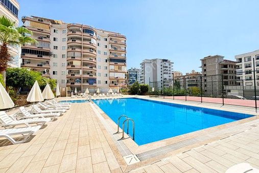 Alanya Mahmutlar Mah.aktiviteli Full Eşyalı Satılık 2+1 Daire