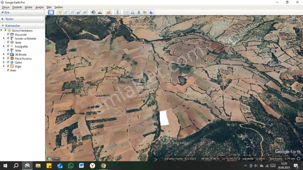 Bizim Emlak'tan Ilgında Sigara Parasına 9.000 M² Tarla