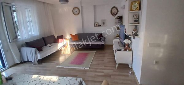 Stop’tan Foça Müstakil Girişli Bahçeli 2+1