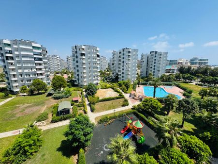 Gaye Sitesi 'nde Doğalgazlı Arakat Geniş Bakımlı 3+1