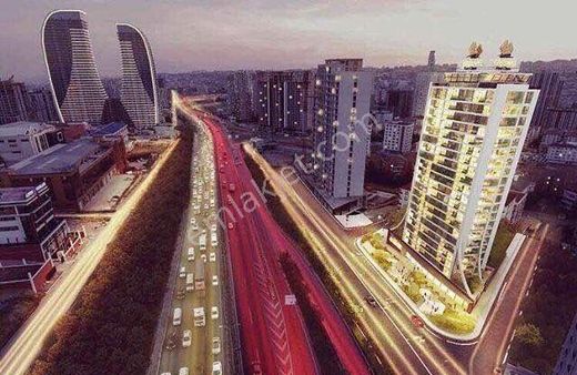 Çiğdem Emlak'tan Başyapıt First Class 1+1 Balkonlu Satılık Daire