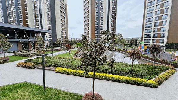 Çiğdem Emlak'tan The İstanbul Konutlarda 2+1 Satılık Daire