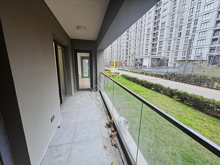 Çiğdem Emlak'tan Locamahalde Satılık Şaheser 2+1 Amerikan Mutfak