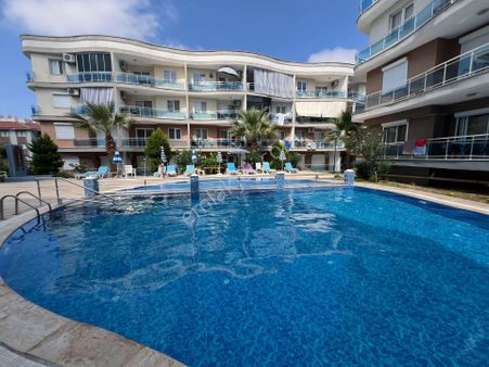 Fırsat-kuşadası-havuzlu Site-satılık-daire-2+1