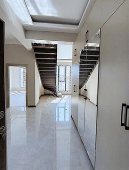 Turgut Özal 5+1 300m2 Lüx Daire