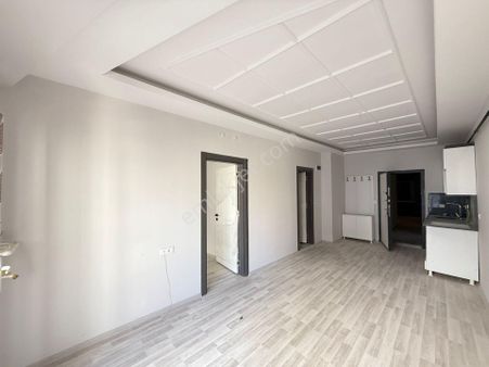 Barak Emlak'tan Hastane Yanı Satılık 1+1 Dairemiz