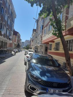 Arı Emlak'tan Satılık 3 T1 Daire