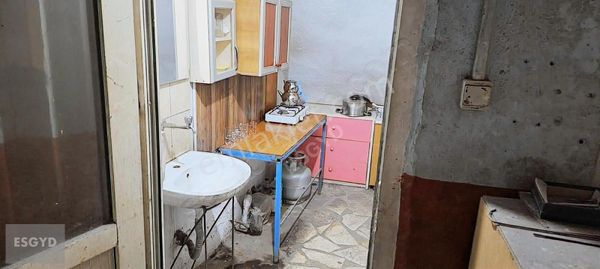 Esgyo'dan Emko Sanayii Sitesinde Satılık İş Yeri