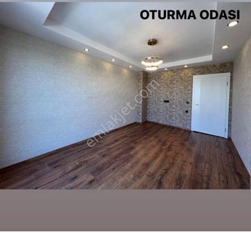 Hacılar Harmanı Perşembe Pazarı Cıvarı Satılık 3+1 Daire