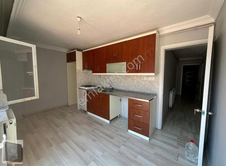 Hafza Sultan Mah Dublex Üzeri Teraslı 1+1