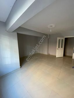 Mehmet Akif Mahallesi Merkezi Konum 1+1 Daire