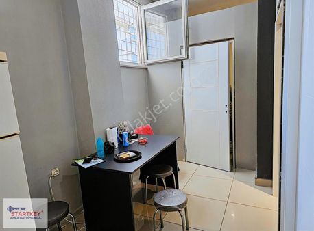 Akçay'da Anayola Cephe Devren Kiralık Büro Mobilya Mağazası
