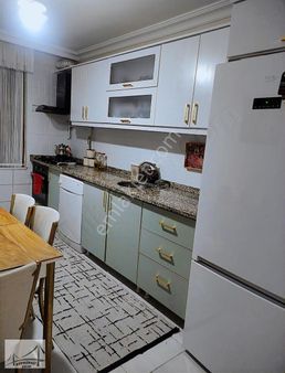 Köprübaşı Emlak'tan Çiftlik Caddesinde Satılık 2+1 Bahçeli Daire