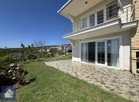 *yiğit Emlak Armutlu'dan*tavşantepe Mevkiinde*lüks Villa