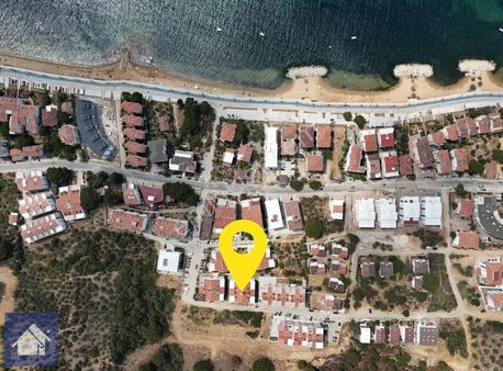 *yiğit Emlak Armutlu'dan*30m2 Bahçe Kullanımlı*2+1 *denize 100 M