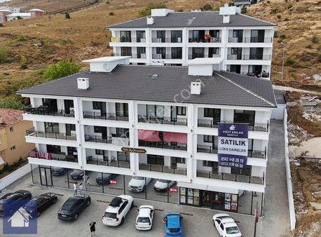 *yiğit Emlak Armutlu'dan*denize Çok Yakın Konumda*2+1 Lüks Daire