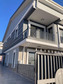 Çağlak İnşaattan Hisar Mahallesinde Satılık Havuzlu Villa
