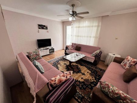 Akçay Aras Emlaktan Altınkumda Doğalgazlı 2+1 Ara Kat