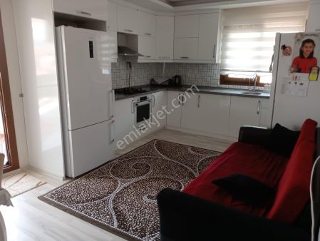 Turgutlar Mahallesi 140 M2 3+1 Asansörlü 4. Kat