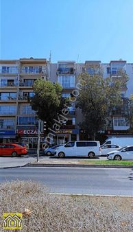 Balçova Agora Karşısı,cadde Üstü,3+1, Jeotermalli,arakat