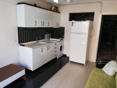 Çınara 2 Dak Atalarda 1+1 Ön Cephe Klimalı Kombılı Kiracili