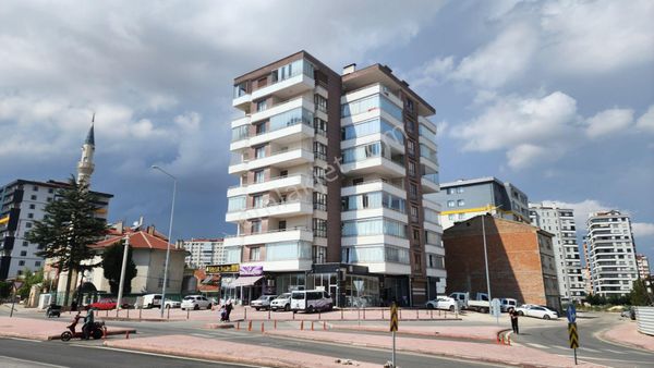 Karaca'dan Şeker'de 5+1 Dubleks Geniş Kiralık Daire