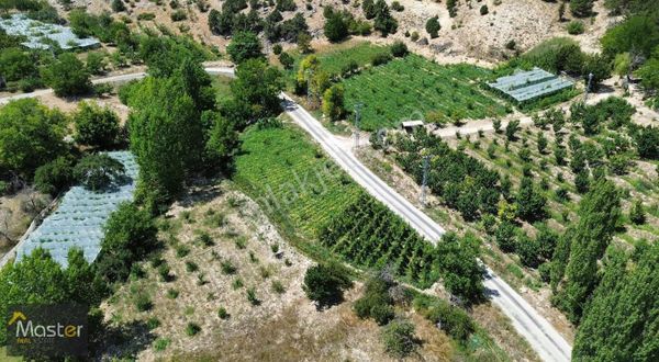 Sorgun'da Satılık 1 Dönüm Yola Sıfır Arsa!!