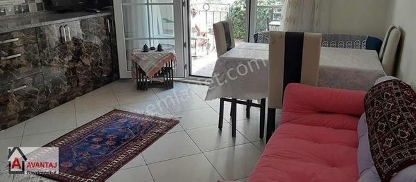 Foça Mah. Plaja Yakın Eşyalı 2+1 Havuzlu!