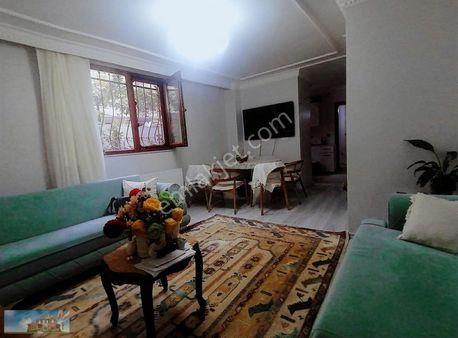 Barış'tan İskanlı Balkonlu Büyük Camlı 2+1 Bahçekat Daire