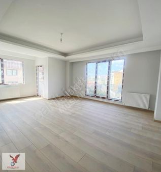 Avcılar Merkezde Sıfır 3+1 Kapalı Otoparklı Ara Kat Daire