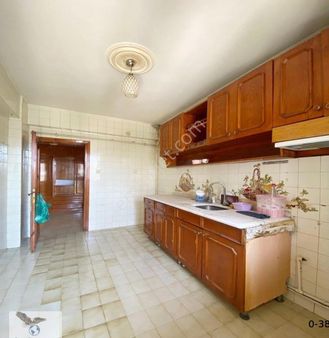 Avcılar Merkezde Metrobüse Çok Yakın 3+1 Asansörlü Daire