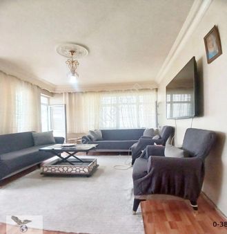 Avcılar D.köşklerde 2+1 Sahile Yakın Asansörlü Ara Kat Daire