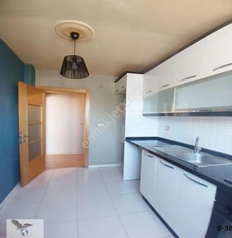 Avcılar Cihangirde Metrobüse Yürüme Mesafesinde 2+1 Yeni Bina