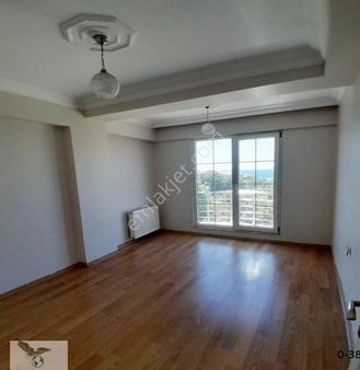 Avcılar Ambarlıda 4+1 İçerden Merdivenli Satılık Dublex Fırsatı