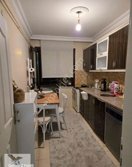 Müslüm Emlaktan Cihangirde 3+1 10 Yıllık Satılık Ara Kat Daire