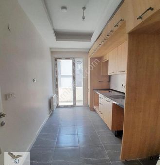 Avcılar Merkezde 3+1 Site İçerisinde Sıfır Kapalı Otoparklı Daire