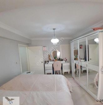 Avcılar Ambarlıda 3+1 Asansörlü Ara Kat Daire