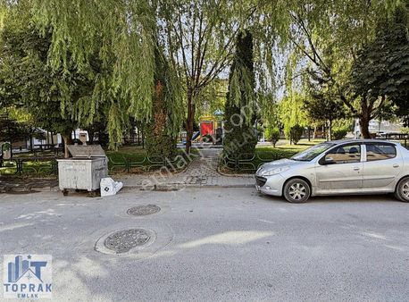Toprak Emlaktan Batıkent Mah Ümit Hastanesi Yakını Kiralık 2+0