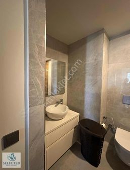 Tk 77 De Havuz Başı Dublex Daire