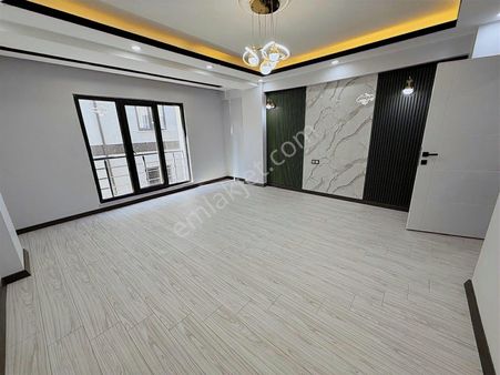 Ergünler İnşaattan Merkezi Konumda Sıfır 3+1 Satılık Daire