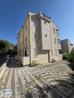 Mef E Yapı'dan Faturalar Dahil Kiralık 1+0 Daire