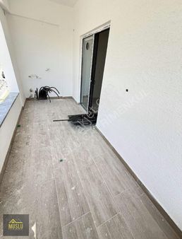 Muslu Gayrimenkulden Kentpark Bölgesinde Orjinal 2+1 Daireler