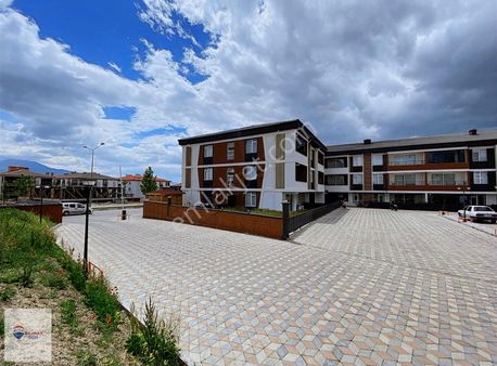 Remax Dem'den Rezidance'da Bahçeli Lüks 2+0 Fırsat Daire