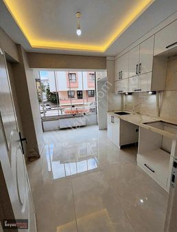 Satılık 3+1 Full Yapılı Daire Üçtutlar Mah Emre Cami Civarı