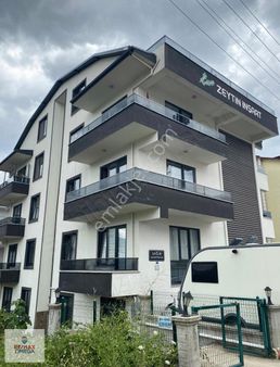 Başiskele Yeşilyurt Merkezi Ebeveyn Banyolu Ferah 4+1 Çatı Dubl.