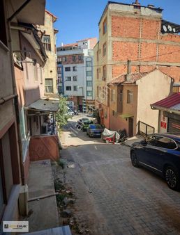 Hükümet Meydanına Yakın Kiralık Daire