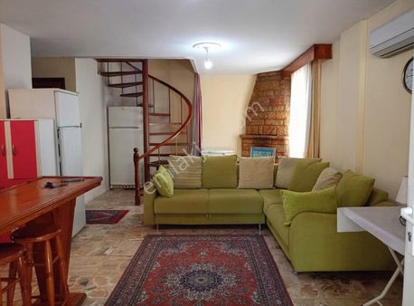 Adliye Yanında Eşyalı Kiralık Villa