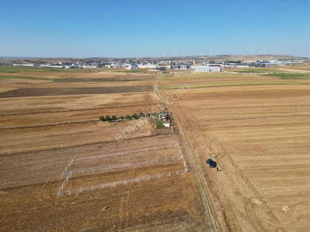 Değirmenköy Kınıklı Mevkiinde 221 M2 Hisse