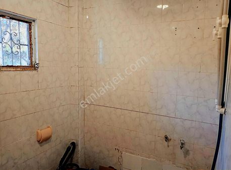 Satılık Köy Evi Gökçeağıl Köyün'de 3+1 Büyük Bahçe İçinde Kupon!