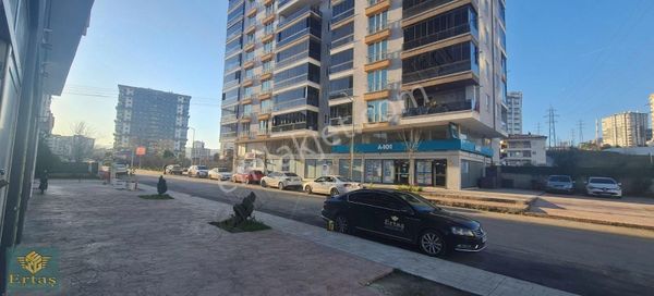 Derebahçe Mah'de Asma Katli Kiralık Dükkan